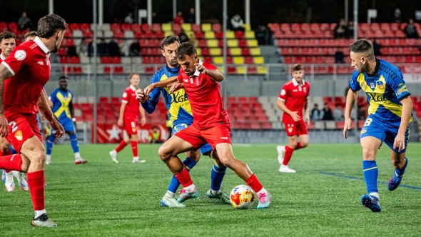 Empat a zero (0-0) i repartiment de punts entre Terrassa FC i UE Sant Andreu a l'Estadi Olímpic de Terrassa
