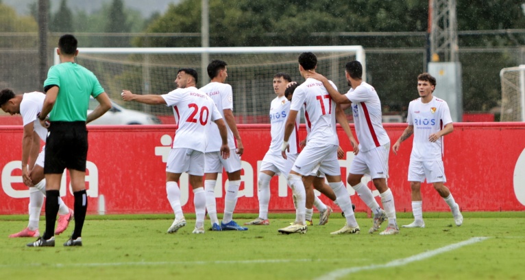 Triomf (1-3), amb una gran remuntada inclosa, del Terrassa FC a Son Bibiloni per sumar els tres primer punts de la temporada