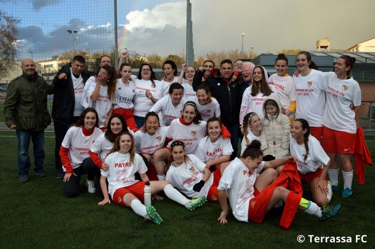 El Terrassa FC femení goleja (0-4) a Sabadell i ja és campió de lliga