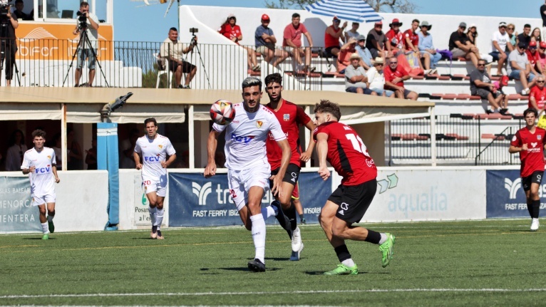 El Terrassa FC suma un punt a Formentera (1-1)