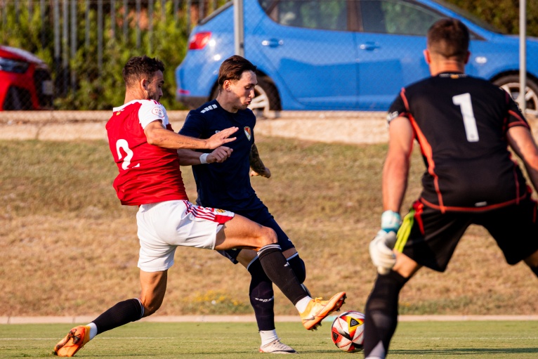 Derrota (0-2) del Terrassa FC contra el Gimnàstic en el seu primer test de la pretemporada