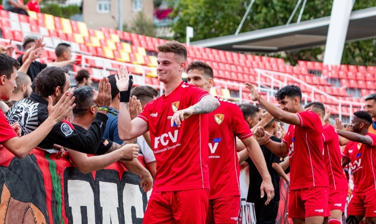 Terrassa FC-Cerdanyola FC: primer derbi a l’Olímpic a Segona Federació