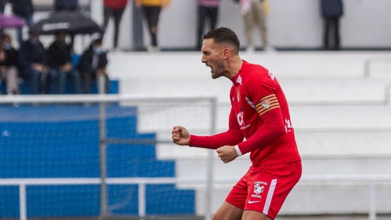 Àlex Fernández, 24 gols amb el Terrassa FC