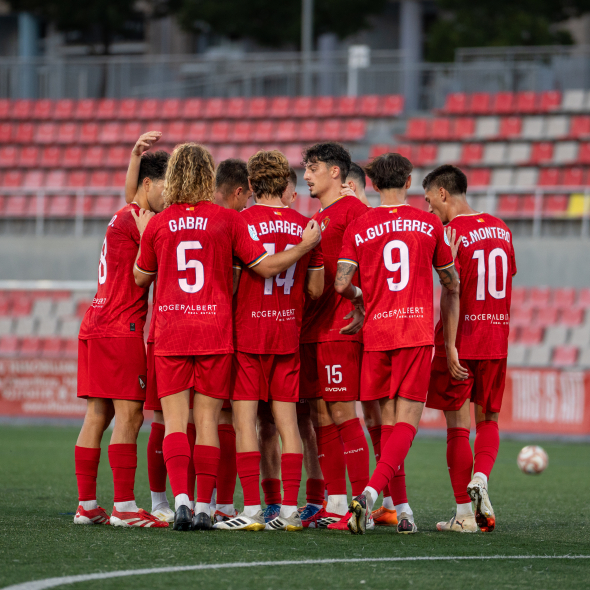Golejada terrassista (4-0) contra el CF Badalona per posar punt i final a una exitosa pretemporada
