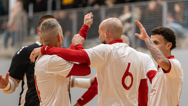 Savall-Terrassa FC: derbi comarcal carregat d&rsquo;al&middot;licients