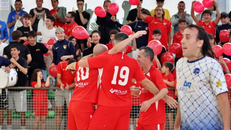 Rubí CEFS-Terrassa FC: primer derbi de futbol sala a Rubí