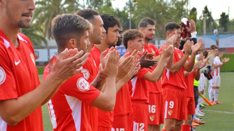 Sant Andreu-Terrassa FC: plat fort al Torneig d&rsquo;Hist&ograve;rics
