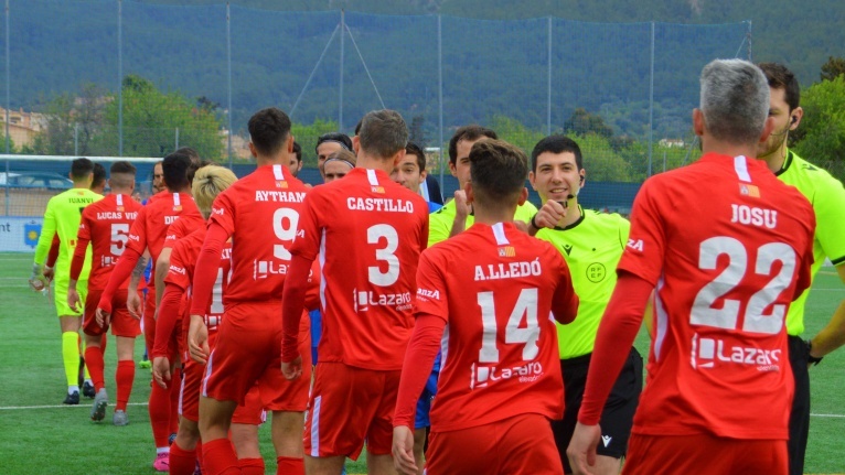 Xifres de r&egrave;cord de les seccions s&egrave;nior del Terrassa FC: m&eacute;s de 100 triomfs i a prop dels 600 gols i els 350 punts
