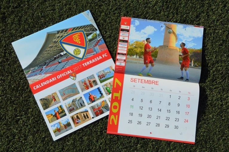 El Terrassa FC regala el calendari 2017 del club a tots els seus socis i jugadors