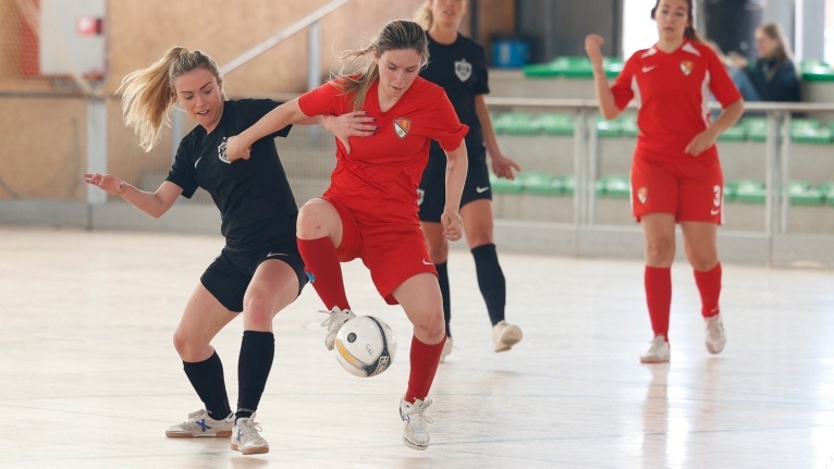 Melania Fernández i Irene Vilalta freguen els 40 gols amb el Terrassa FC de futbol sala