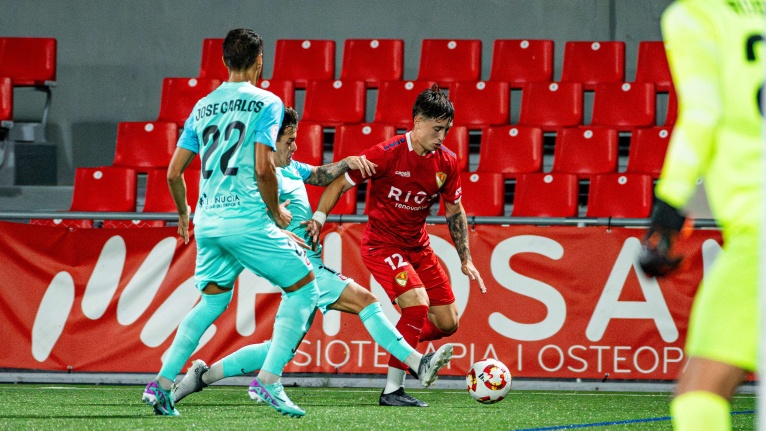 Derrota (4-5) a la tanda penals del Terrassa FC contra el CF La Nucía als setzens de final de la Copa Federació