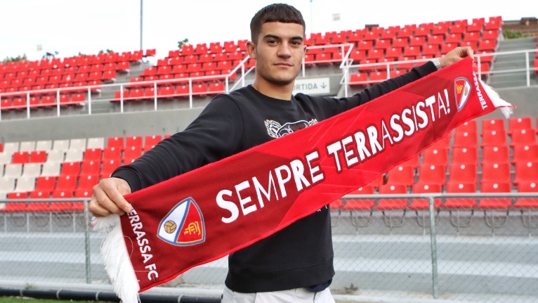El lateral esquerre Pala, nou jugador del Terrassa FC