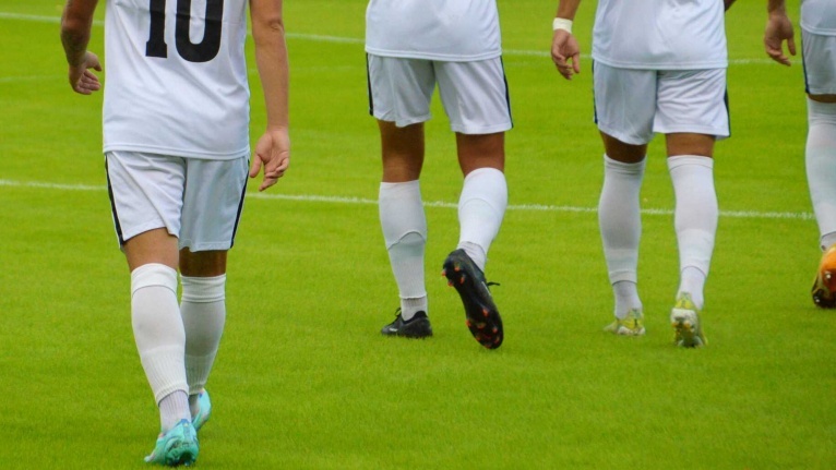Sant Llorenç de Morunys-Terrassa FC B: inauguració i possible trofeu número 300