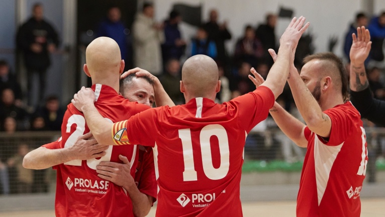 Terrassa FC-Vilafant: rival nou per a un Terrassa imparable