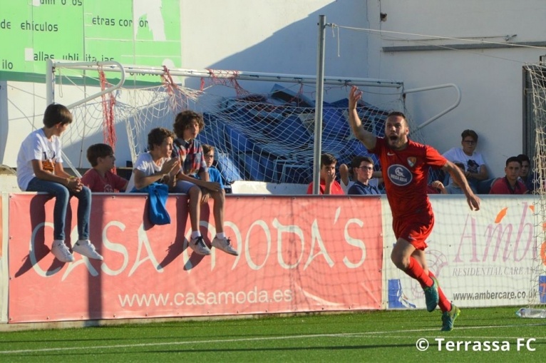Velillas rebutja l’oferta de renovació del Terrassa FC i causa baixa