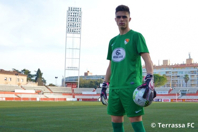 El porter Uri fitxa pel Terrassa FC