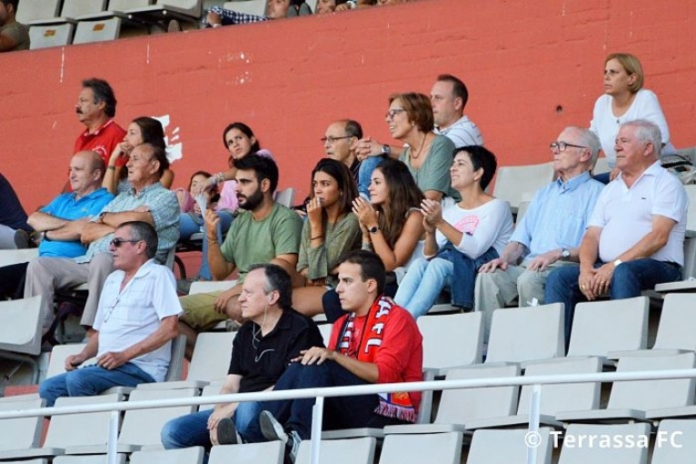 Contra el Figueres, entrada gratuïta a les dones i invitacions per als socis