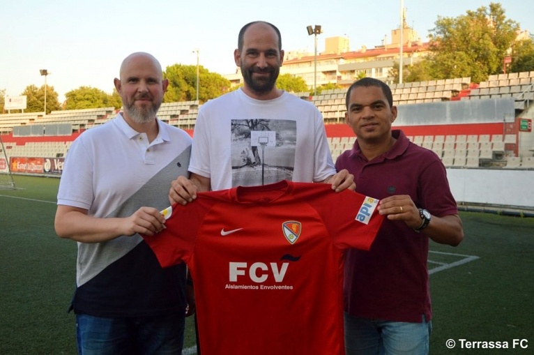 Vera, Bes i González, nous membres del cos tècnic del Terrassa FC femení