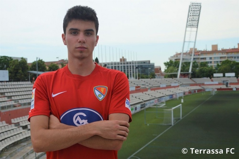 El lateral dret egarenc Pallàs fitxa pel Terrassa FC